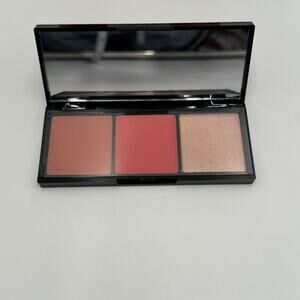 Laura Geller Think Pink Multitasking New Palette Eye Lip Cheek Cream to Powder
